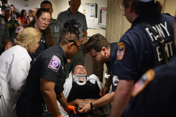 ice agent knocks photographer down injures him in courthouse confrontation 68dd348ab89e2