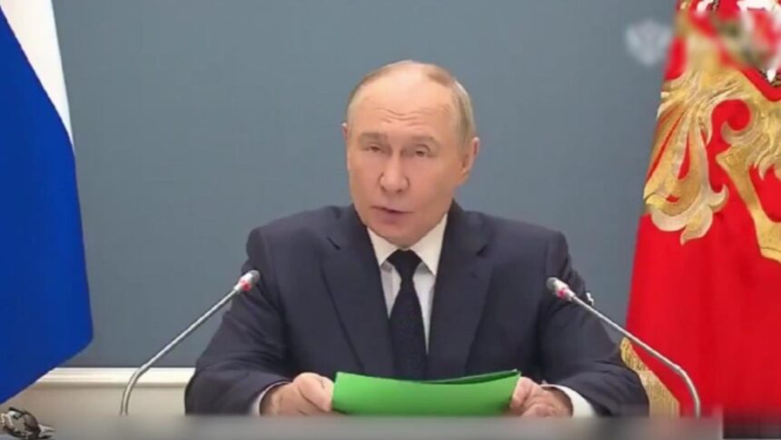 Înregistrare șocantă din Kremlin: Putin se pregătește pentru un atac asupra SUA 1 inregistrare bomba de la kremlin putin e pregatit sa atace sua 68f91af684b66