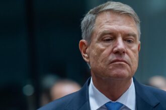 iohannis executat silit de anaf inspectorii i au luat cheile casei din centrul sibiului 68decd29b980d