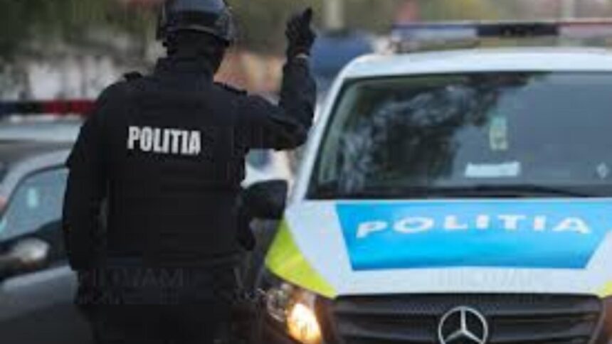 Furt de proporții într-un mall din Capitală: două femei s-au luat la ceartă după ce au fost surprinse în timp ce furau. Momente șocante 1 jaf la un mall din capitala doua femei au sarit la bataie dupa ce au fost prinse la furat scene uluitoare 68e353092bc5e