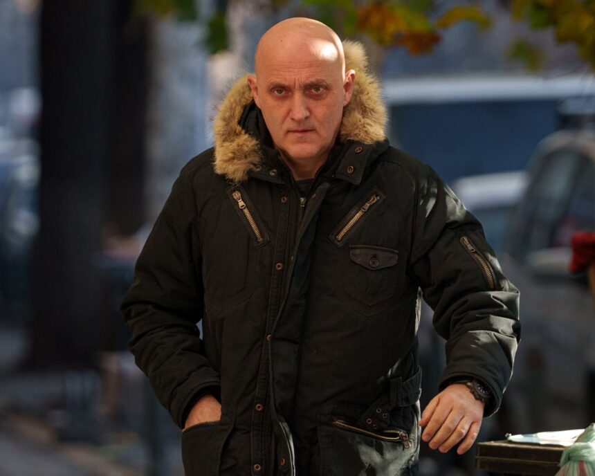 Mercenarul acuzat de complot, blocat de operativii Kremlin 1 kremlin linked operatives scramble to stop extradition of mercenary accused of plotting coup 6901efb2ba96f