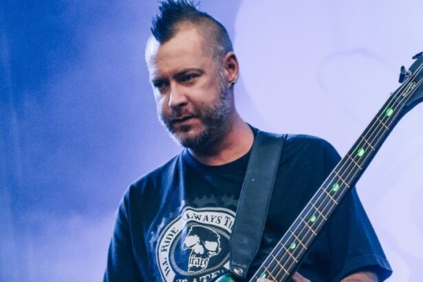 limp bizkit bassist sam rivers dead at 48 68f42bff1b02e