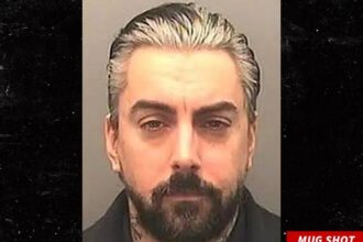 lostprophets singer ian watkins killed in prison attack 68ea9acadcd82