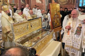 moment istoric pentru ortodoxia din romania dumitru staniloae este proclamat sfant video 68e1094881c5b