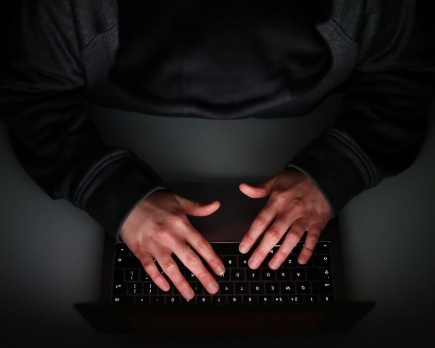 Un sfert dintre șefi semnalează o creștere a atacurilor cibernetice asupra lanțurilor lor de aprovizionare 1 nearly a third of bosses report increase in cyber attacks on their supply chains 68e37a1013d0a