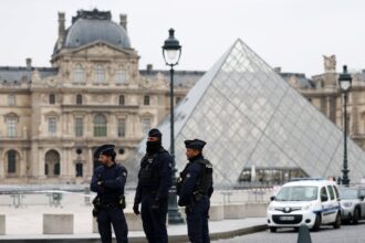 priceless jewellery stolen from louvre in raid by experienced thieves 68f4ed37e4f62