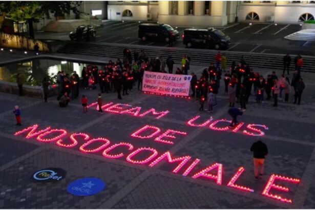 protest cu sute de candele dupa moartea celor 7 bebelusi la spitalul sfanta maria din iasi neam ucis de nosocomiale 68e28f60e4718