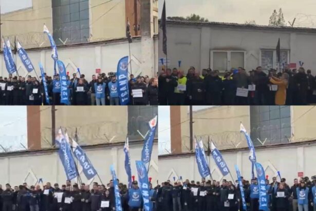 reforma lui bolojan inchide un penitenciar protest masiv al politistilor din craiova 68e76c5c26b13