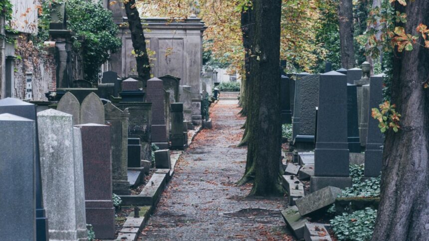 Miracol în Argentina: un tânăr revenit la viață surprinde pe toți la propria înmormântare 1 soc in argentina un tanar declarat mort a aparut la propria inmormantare 68de4a26d1949