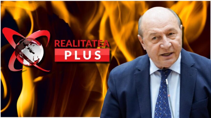 Traian Băsescu oferă lecții în timp real pentru Bolojan și Nicușor Dan, dezvăluind păpușarii care amenință România 1 traian basescu lectii in direct la realitatea plus pentru bolojan si nicusor dan fostul presedinte demasca papusarii care vor sa distruga romania live text 68e143b174a57