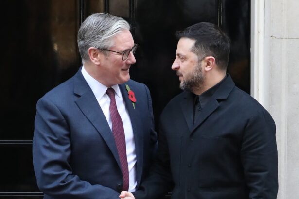 zelenskyy arrives in london for meeting with european leaders 68fb7ef480abd