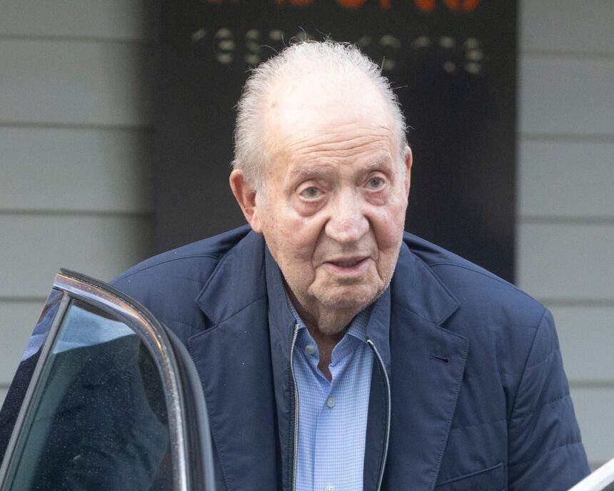 Memoriile fostului rege al Spaniei despre Franco 1 disgraced former king of spains memoir details enormous respect for franco 690be6d135182