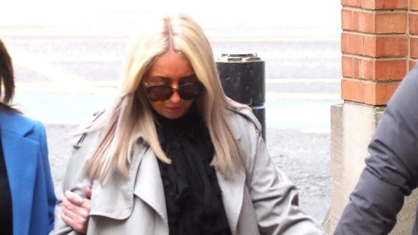 Accident tragic: Doi părinți morți, copil orfan 1 doi parinti si au pierdut viata intr un accident provocat de o soferita grabita spre salonul de infrumusetare copilul lor de 2 ani a ramas orfan 692a1a442b5c6