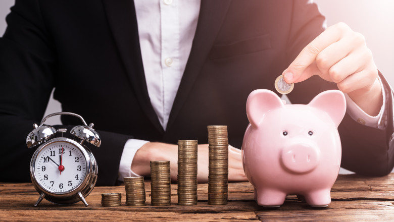 Economiile românilor au crescut în octombrie, arată BNR 1 economiile romanilor au crescut in octombrie cat valoreaza de fapt banii din conturi potrivit bnr 69259ea3d278e