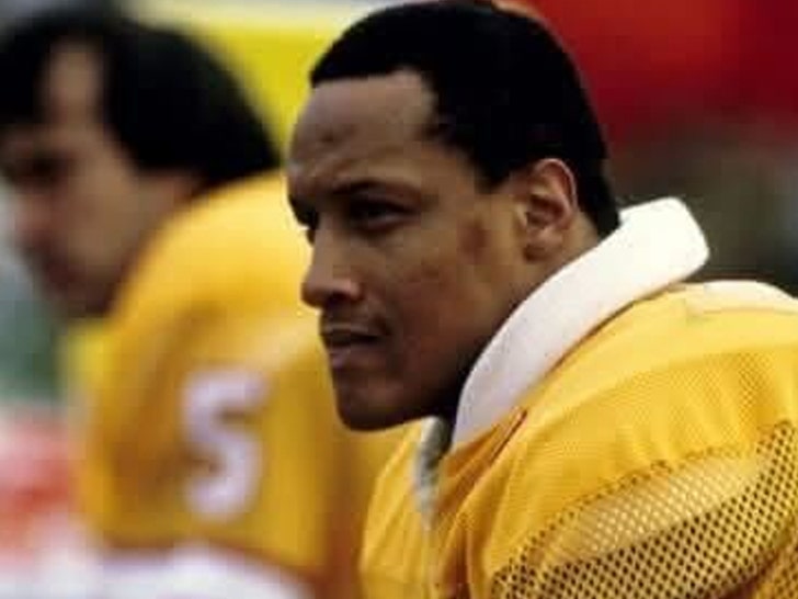 Moartea fostului jucător NFL Keith Browner Sr. la 63 de ani 1 former nfl player keith browner sr dead at 63 690ac2087b07a