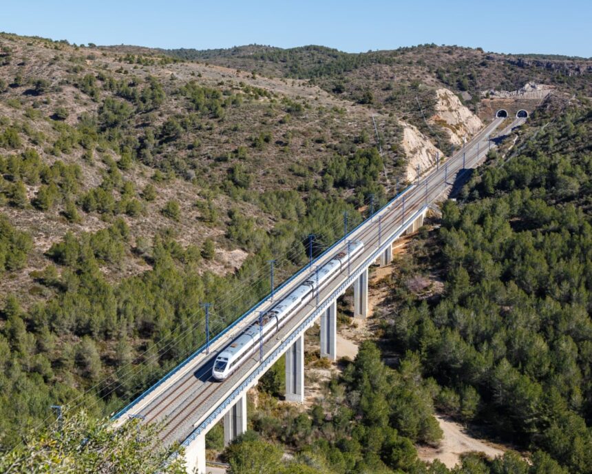 Rețea feroviară europeană de mare viteză până în 2040 1 high speed european rail network could be possible by 2040 690b6e9695850