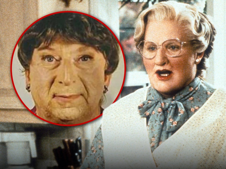 Bărbat îmbrăcat ca Mama Doubtfire, prins în escrocherie 1 man cosplayed as dead mother in real life mrs doubtfire pension scam 6925bd0ee90f1