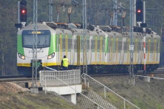 poland closes last russian consulate after act of state terrorism on railway 691de7d858599