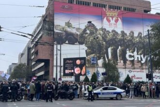 proteste masive in serbia impotriva legii care faciliteaza proiectul imobiliar al lui jared kushner ginerele lui donald trump 6913744411d77