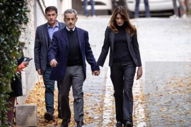 sarkozy face foamea in inchisoare nu stie sa gateasca si refuza mancarea servita de teama sa i se puna ceva in farfurie 690e30aad9ecc