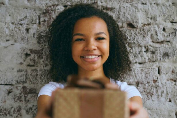 the sweetest thing you can give your parents might also make them live longer says research 6924cf1591dd9