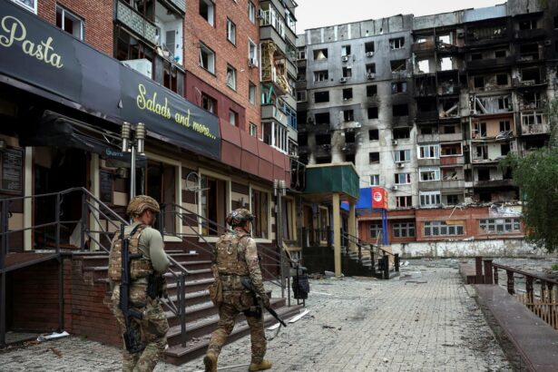 ukraine deploys special forces to pokrovsk in effort to hold key city 69076e0505c5c