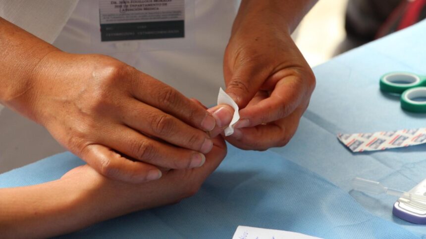 Infirmier condamnat pe viață pentru uciderea a 10 pacienți 1 un infirmier a fost condamnat pe viata dupa ce a ucis 10 pacienti in stadiu terminal le administra injectii letale 690c745d1ea8d