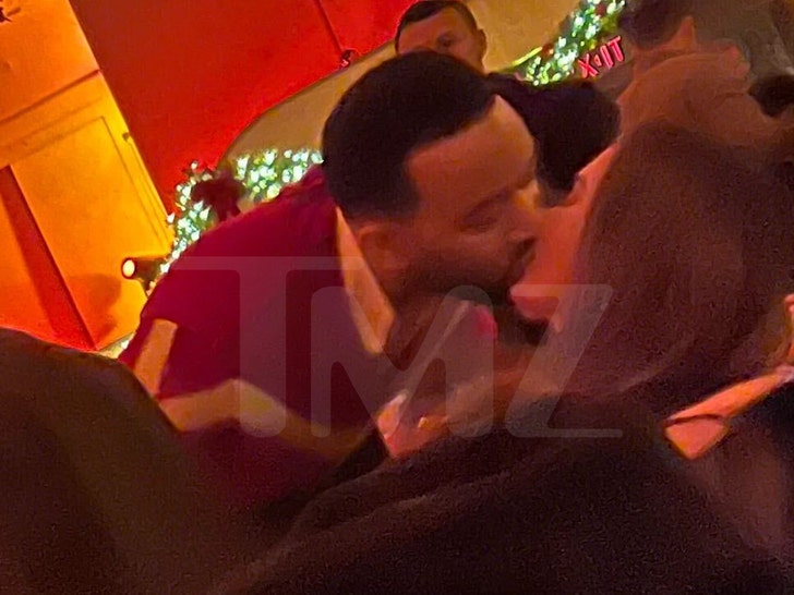 chrissy teigen makes out with husband john legend after tooth fail 694c5f8fb87f7