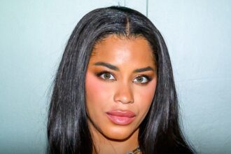 love islands amaya espinal rushed to hospital in ambulance 694306a524a8a