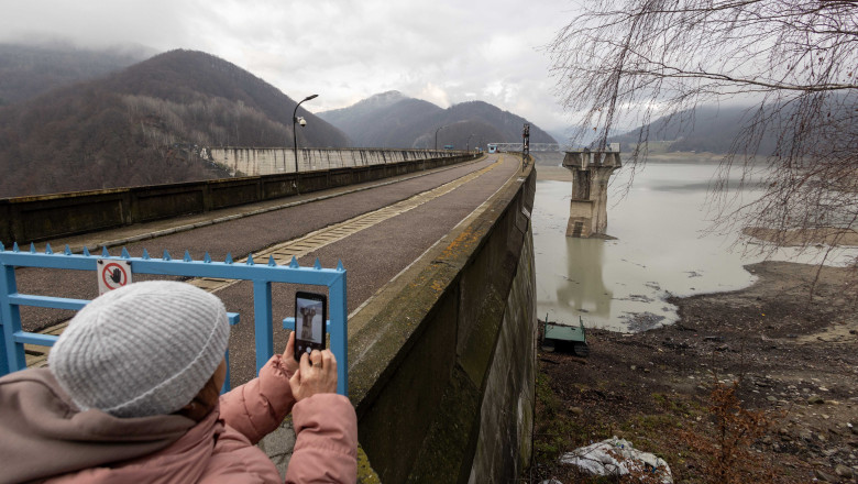 Ministrul Energiei: Utilizăm capacitățile CE Oltenia și Hidroelectrica 1 ministrul energiei am decis sa folosim capacitatile disponibile de la ce oltenia si hidroelectrica 69306c59600f8