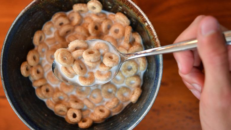 Cerealele din Europa conțin chimicale eterne TFA 1 niveluri ridicate de chimicale eterne gasite in cerealele de mic dejun din europa ce alte alimente sunt contaminate cu tfa studiu 6935485bee372