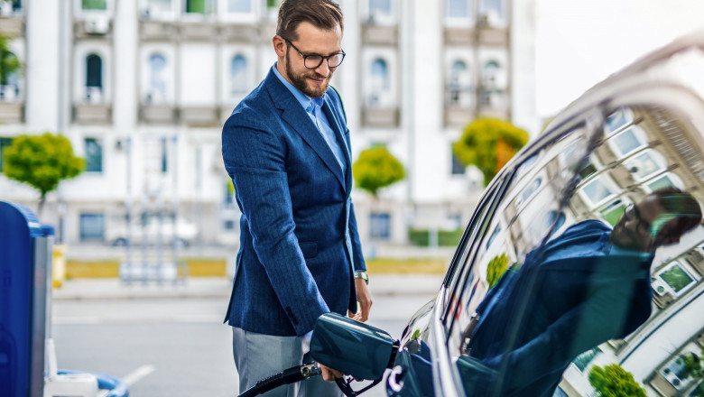 Mobilitate inteligentă pentru flotele auto de companii 1 p mobilitate inteligenta pentru intregul parc auto solutiile pentru companii si manageri de flote 693be2990002b