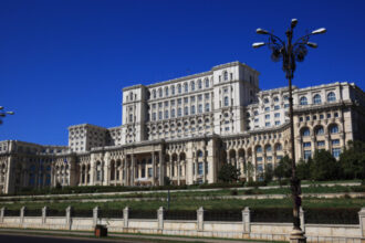 palatul parlamentului ar putea fi scutit de impozitul pe cladiri proiectul de lege a trecut de senat 6942ca3dba865