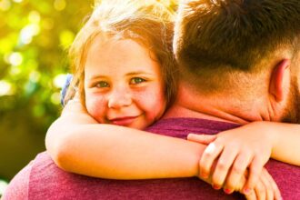 parents who raise truly good humans do these 11 things differently than everyone else 69372895747b3