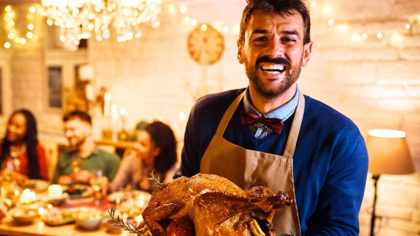 people whod rather spend the holidays with friends than family usually have these 11 reasons 692db5501a861