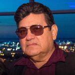 selena quintanillas dad abraham dead 693d885a540fe