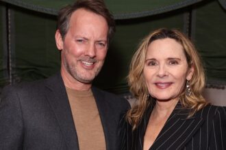 sex and the city star kim cattrall marries russell thomas 69322e3e22ca4