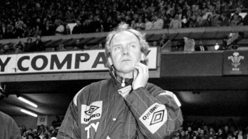 Moartea lui Terry Yorath, selecționerul din '93 1 a murit legendarul terry yorath selectionerul invins de generatia de aur in 93 695f8f0718bbb