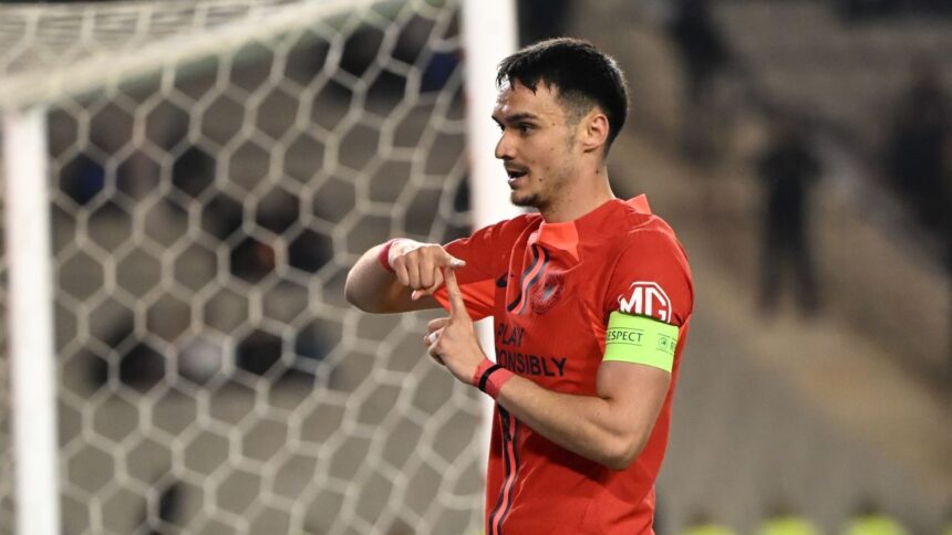 Adrian Șut părăsește FCSB, fără recorduri de vânzări 1 adrian sut pleaca de la fcsb dar nu prinde topul vanzarilor lui becali cele mai scumpe mutari facute de ros albastri 695fbf1eecb71