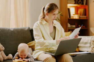 alocatiile copiilor raman inghetate si in 2026 dupa ce guvernul a suspendat pentru al doilea an la rand majorarea cu inflatia 695c0223a788d