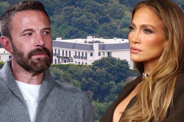 ben affleck jennifer lopez pull beverly hills marital mansion off market 6977e5cd4a4aa