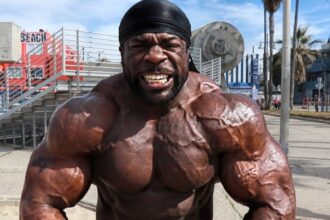 bodybuilder kali muscle hospitalized after fainting at gym 696c6aa754d56