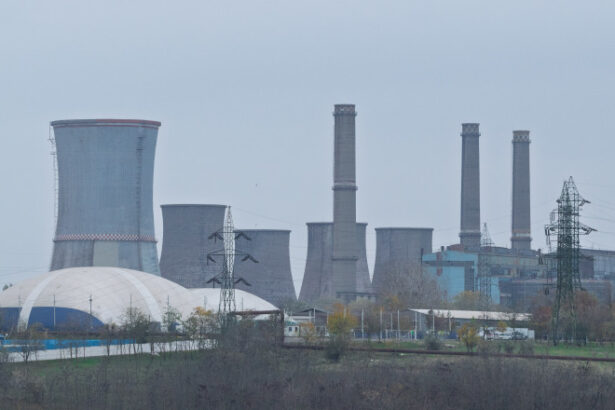 cartel alfa 3 000 de angajati de la combinatul liberty galati au salarii restante de luni de zile un coleg a intrat in greva foamei 696a27d1b9bd2