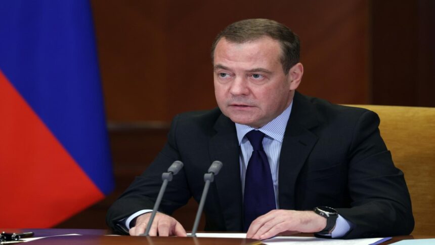 Medvedev sugerează vot pro-Rusia în Groenlanda 1 declaratie controversata la moscova medvedev vorbeste despre un posibil vot pro rusia in groenlanda 6965fe4d3c1fc