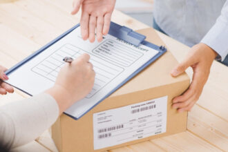 doar doua tari ue aplica taxa pe coletele sub 150 de euro din afara uniunii desi nu exista consens romania percepe cea mai mare suma 6970b78c73b03