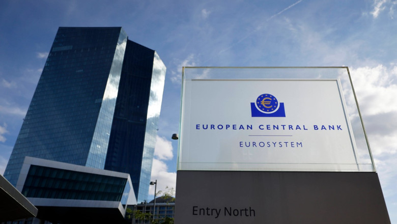 Estul Europei poate obține un post la BCE după aderarea Bulgariei 1 estul europei ar putea obtine un post la varful bancii centrale europene dupa aderarea bulgariei la zona euro 695cb51f1b9c0