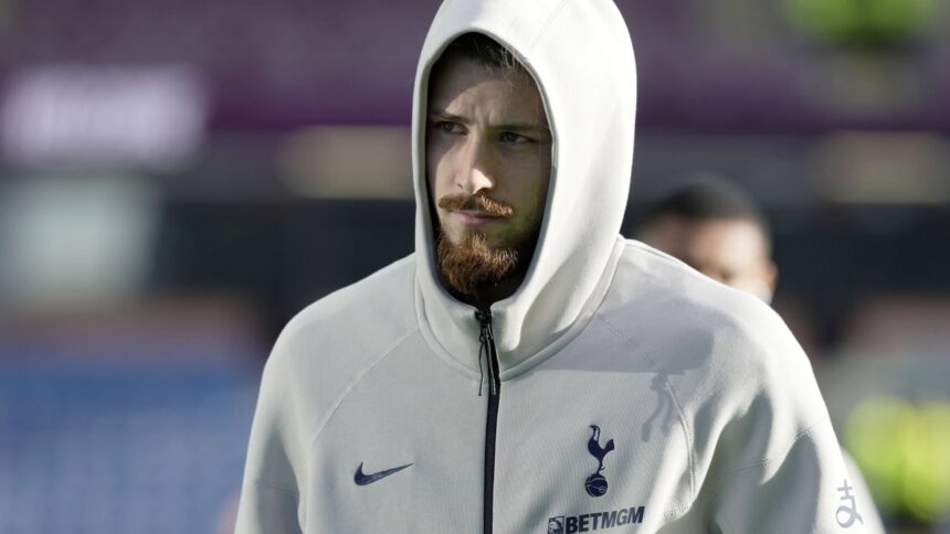 exclusiv ce l a sfatuit fostul fotbalist din premier league pe radu dragusin dupa ce a jucat doar un minut pentru tottenham 6975b81217a44