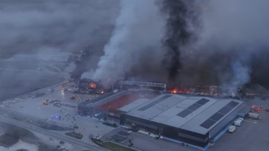 Explozie la fabrica de biscuiți din Grecia: cinci dispărute 1 explozie la o fabrica de biscuiti din grecia cinci angajate disparute 6977219165571