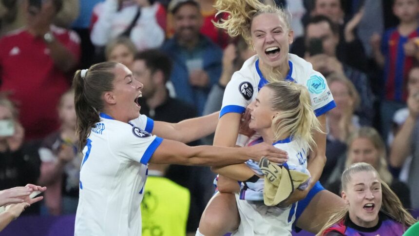 Leoaicele, campioane europene după finala cu Spania 1 galerie foto leoaicele irezistibile anglia e campioana europeana dupa o finala incendiara cu spania 6975f093b68d3