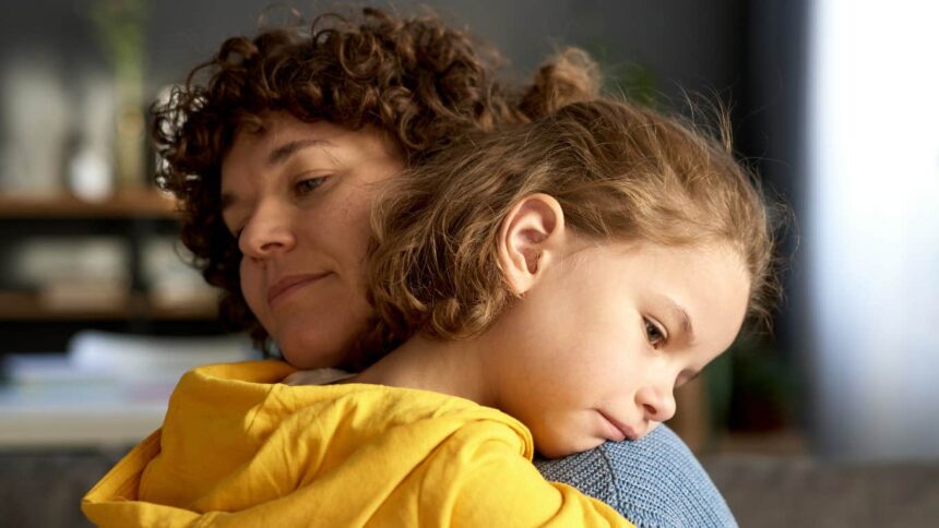 Copiii care văd părinții făcând aceste 3 lucruri sunt mai puțin anxioși 1 kids who grow up watching their parents do these 3 things tend to be way less anxious adults 6966bb8915c15